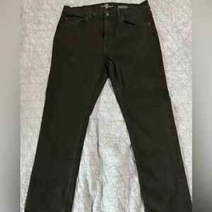 7 for All Mankind Paxtyn Black Straight Leg Jeans 34